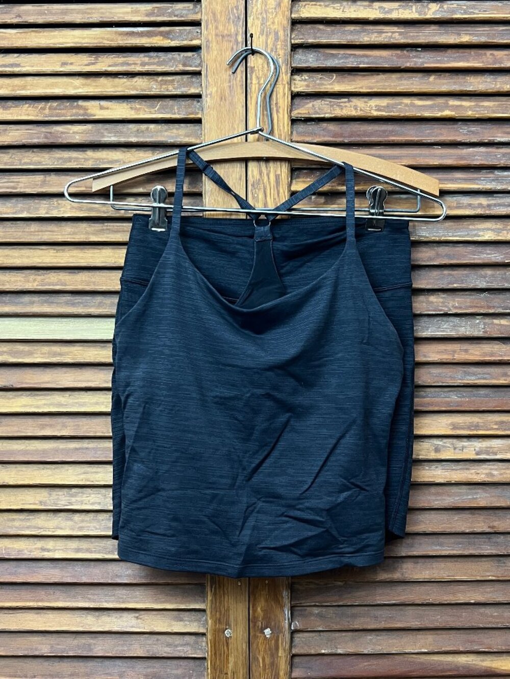 3 PIECES! Outdoor voices workout set, top, leggings, bike shorts, small